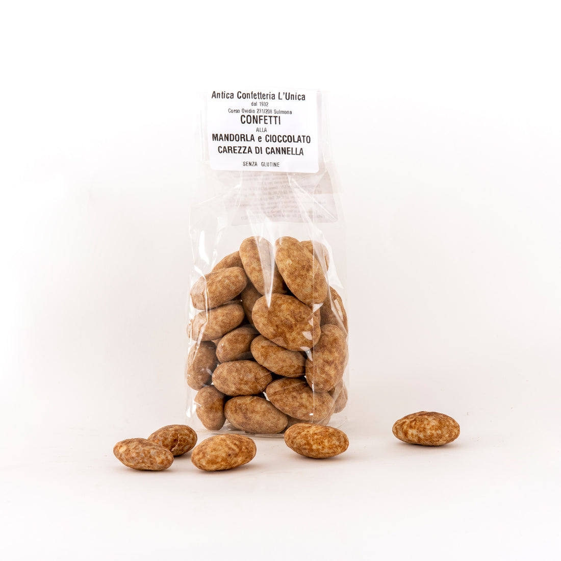 confetto-mandorla-e-cioccolato-carezza-di-cannella