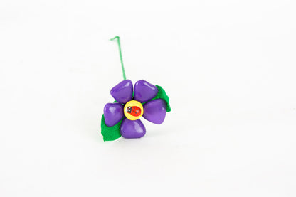 margherita-cuore-con-coccinella-viola